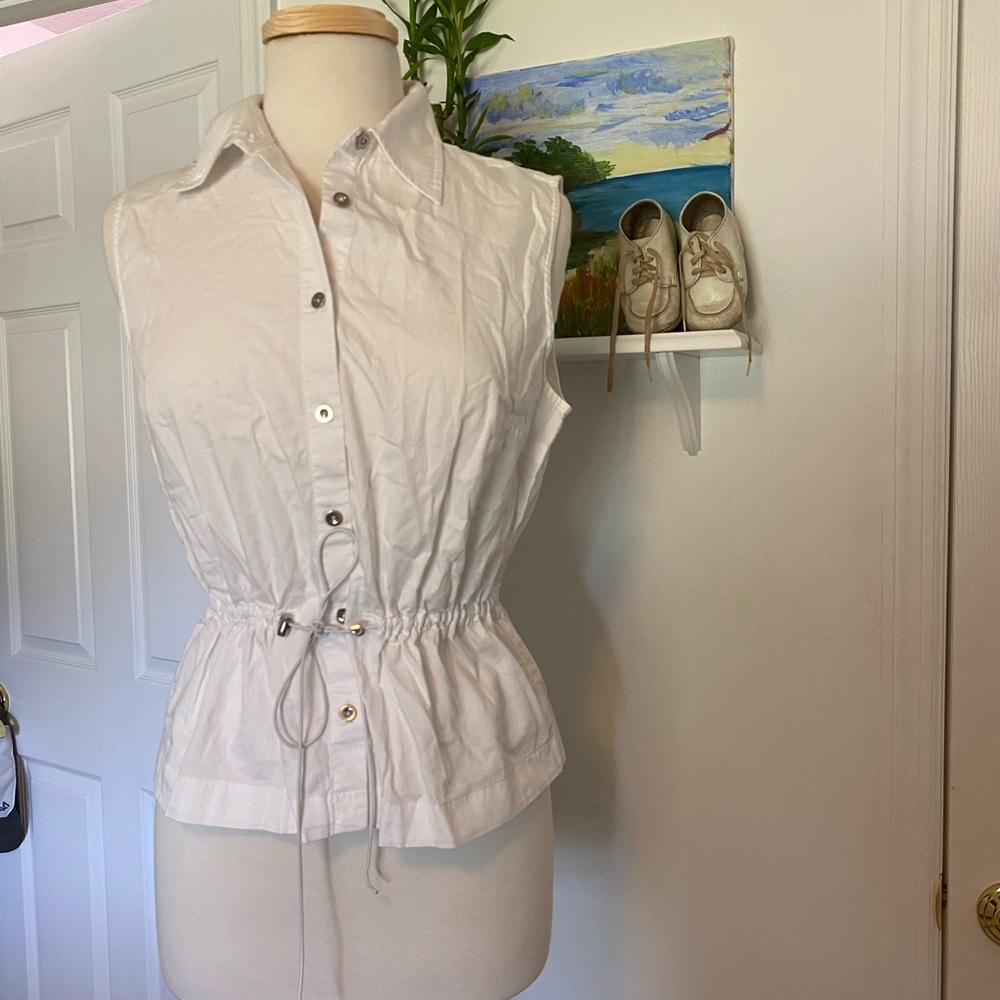 White collared top